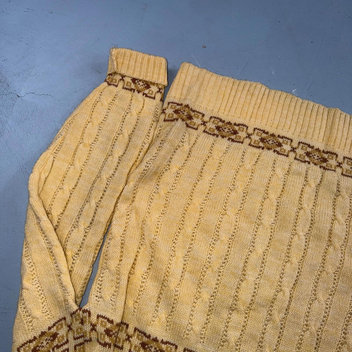 JANTZEN Vintage Sweater Pullover Patterned Cable Knit Cream Size XL Made USA