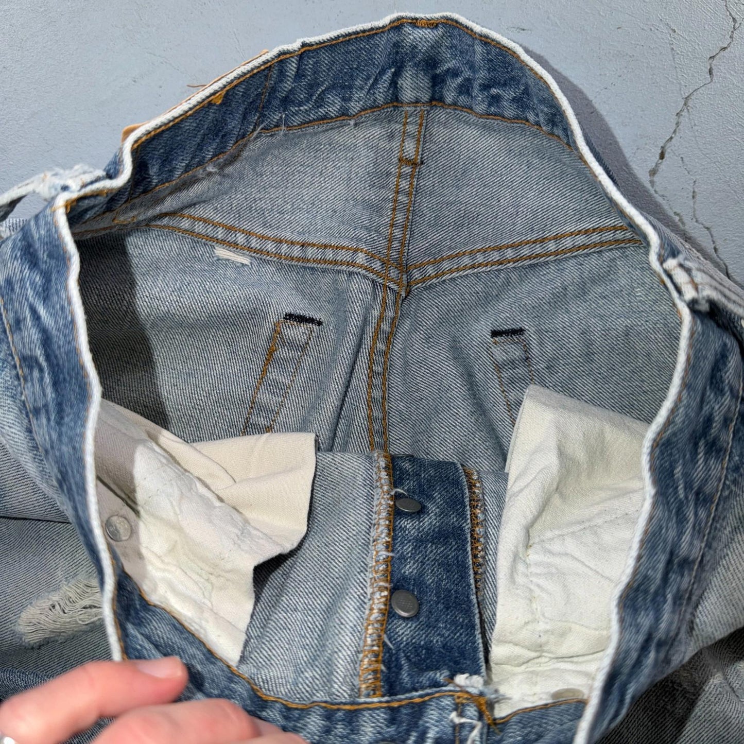 Levis 501 Vintage 80s Redline Selvedge USA XX Jeans Light Wash 31x36 Act 28x30