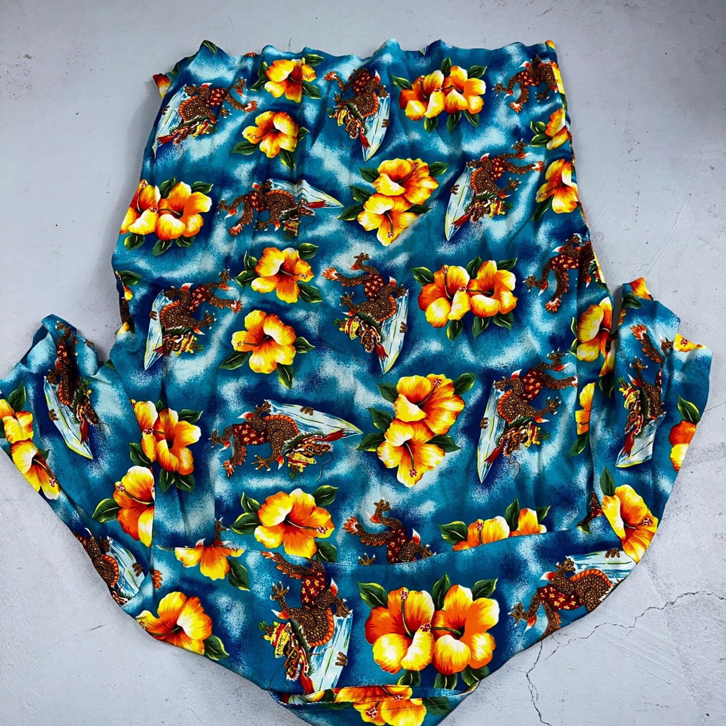 Vintage 90s Kennington Ltd. California Hawaiian Shirt All Over Print Floral Sz L