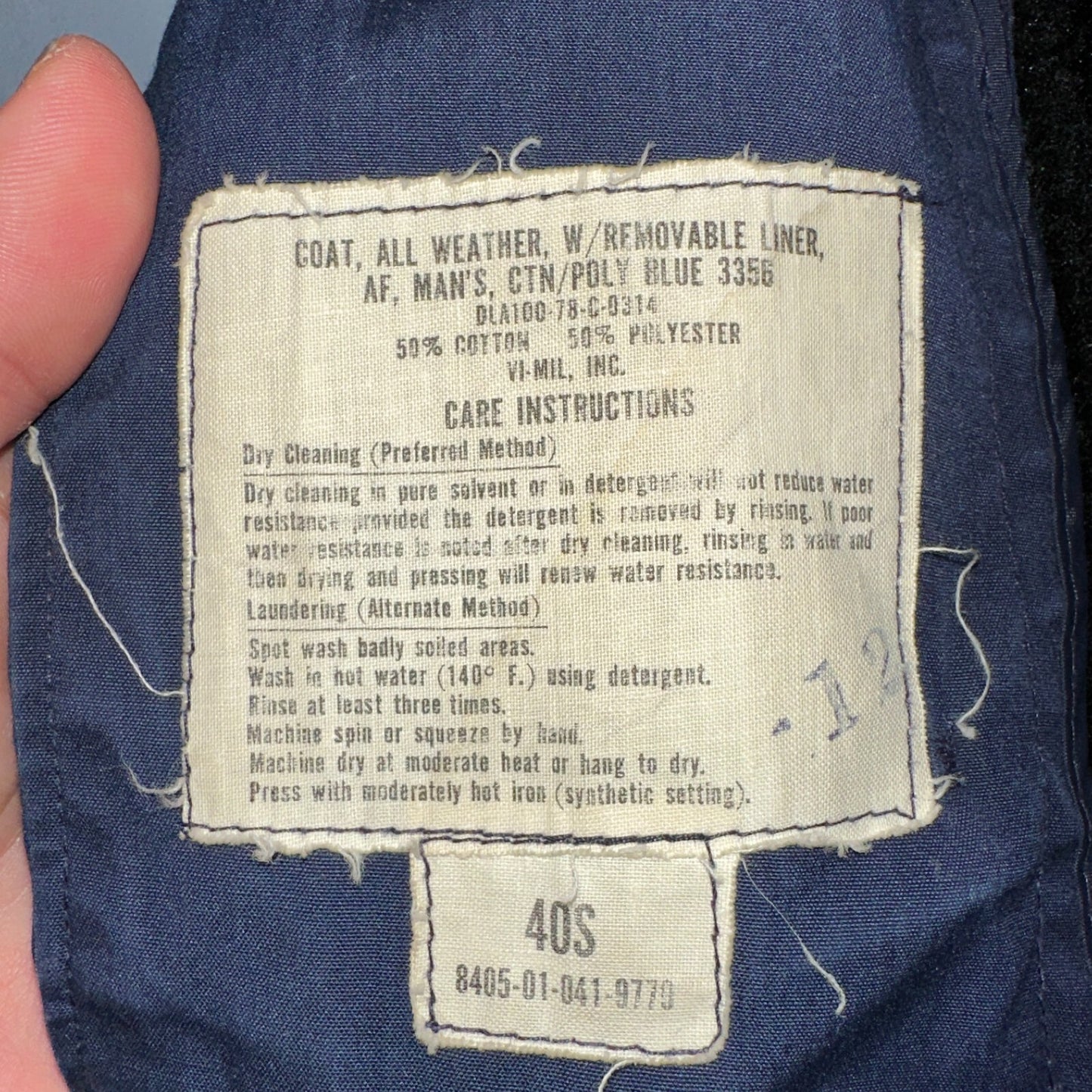 1970s VTG US Air Force Trench Coat 40s Blue All Weather Removable Liner 3556