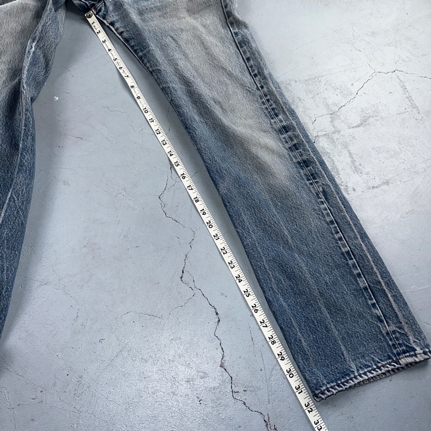 Levis 501 Vintage 80s Redline Selvedge USA Light Wash Jeans 31x36 Act 29x32