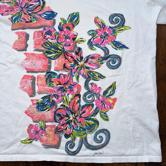 Flowers Big Print Vintage T Shirt 90s Love Butterflies Brick Art Cute Picasso