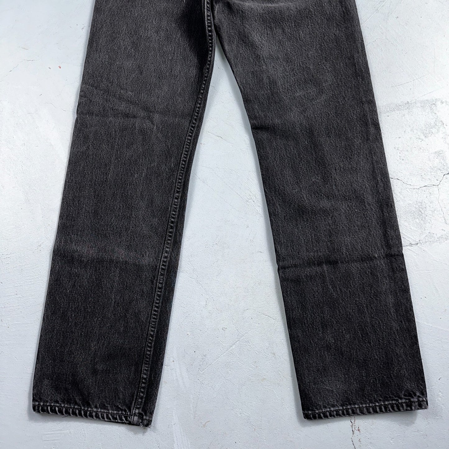 Levis 501 Vintage 80s USA XX Straight Leg Jeans Black Light Wash 33x34 Act 31x32