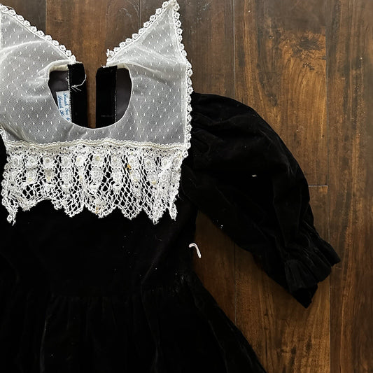 Vintage Sarah Kent Girls Victorian Style Dress Rare Black Pearls White Velour