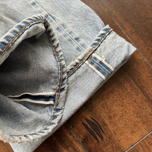 Levis Vintage 80s Redline Selvedge USA 501 XX Jeans Light Wash 33x34 Act 29x29
