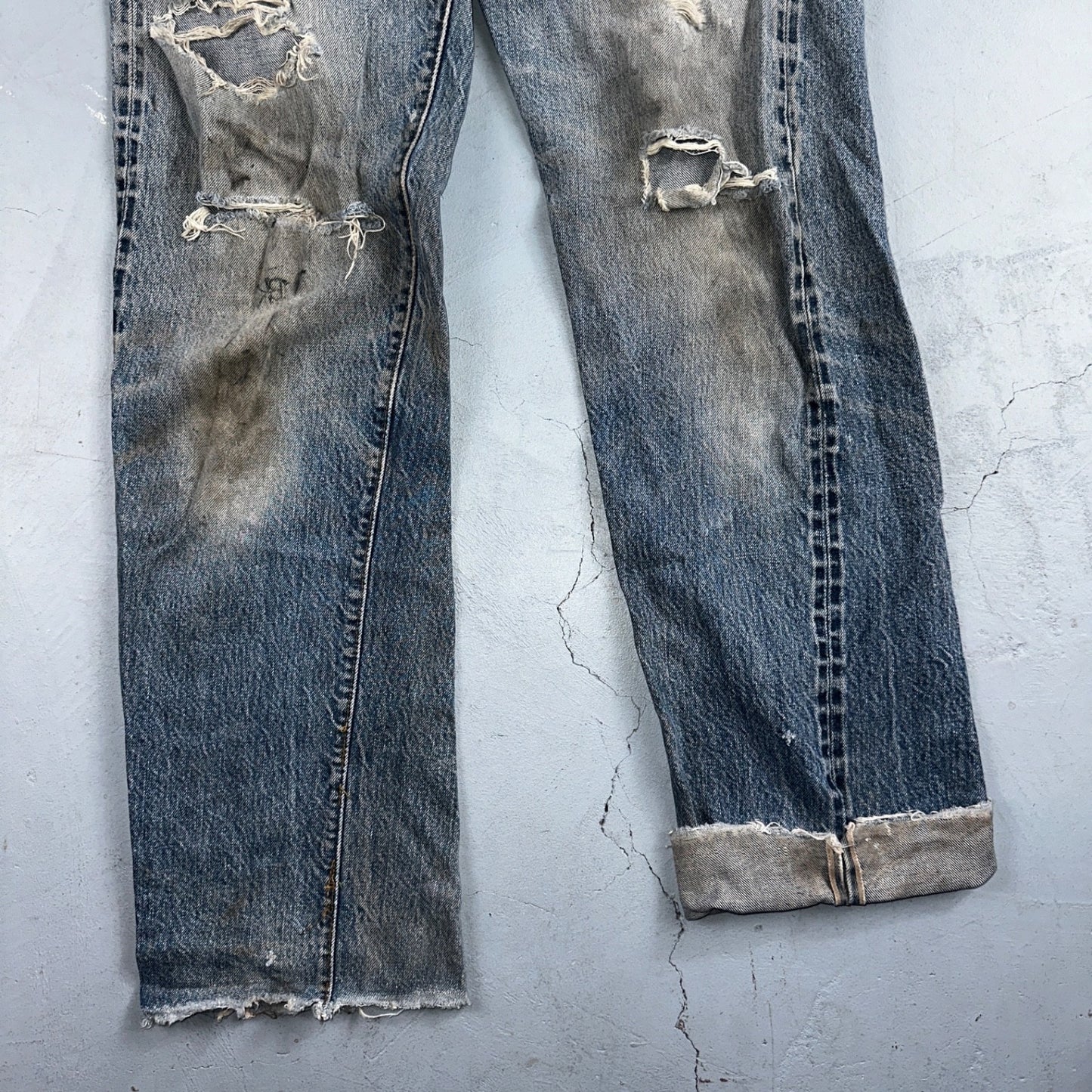 Levis 501 Vintage 80s Redline Selvedge USA Light Jeans Thrashed 32x36 Act 29x32