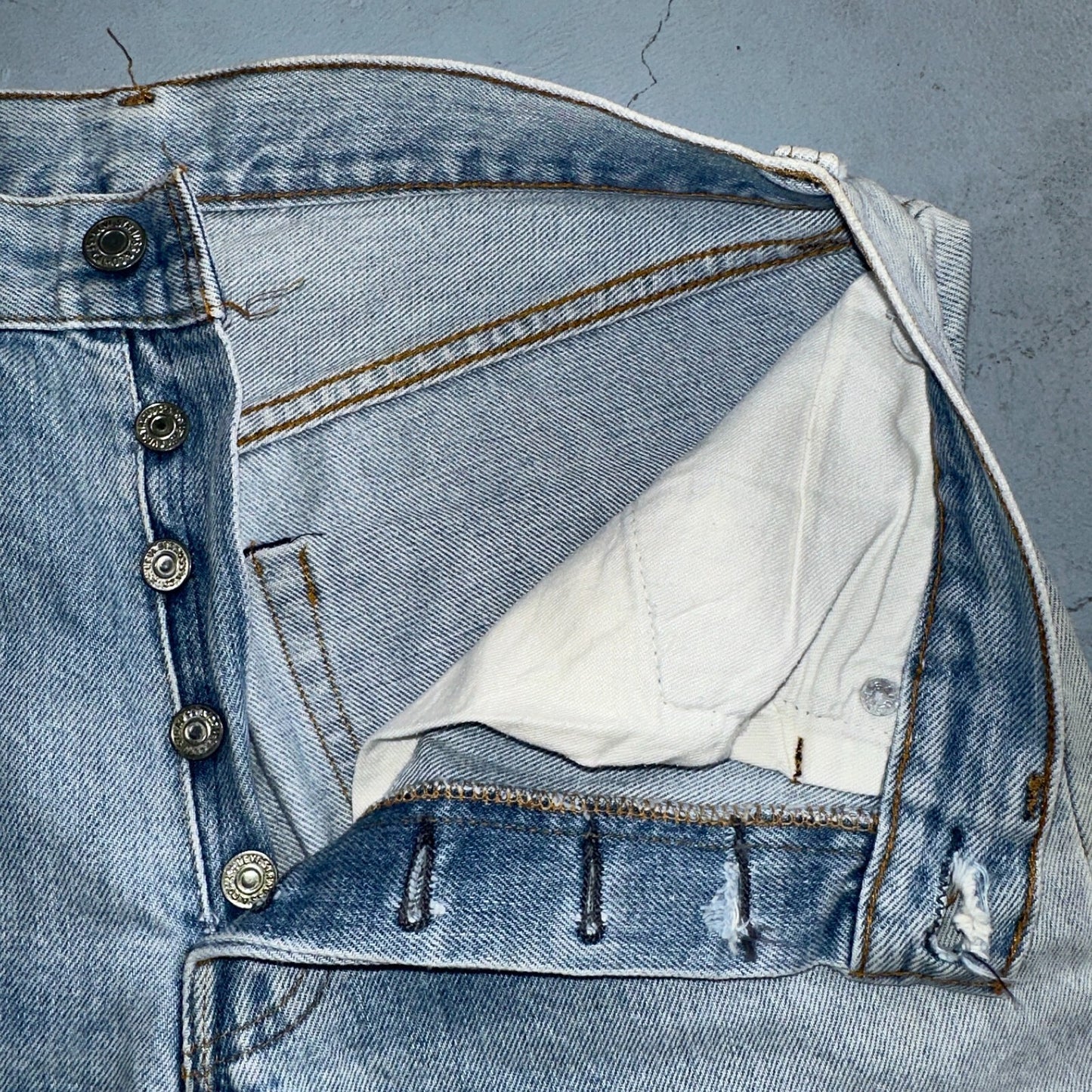 Levis 501 Vintage 80s Redline Selvedge USA XX Jeans Light Wash 1980s Act 30x29