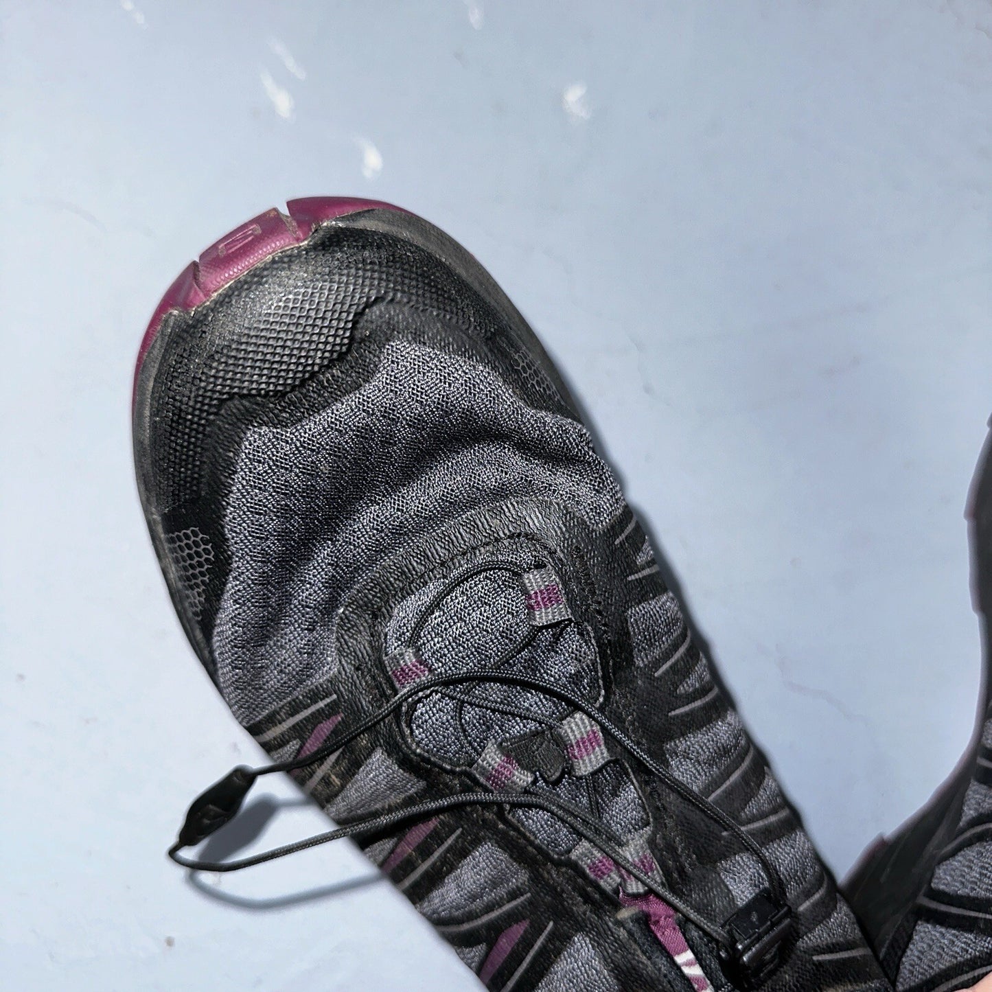 Salomon Ortholite Women's Cross Training Running Shoes - Size 7 Charcoal/Plum