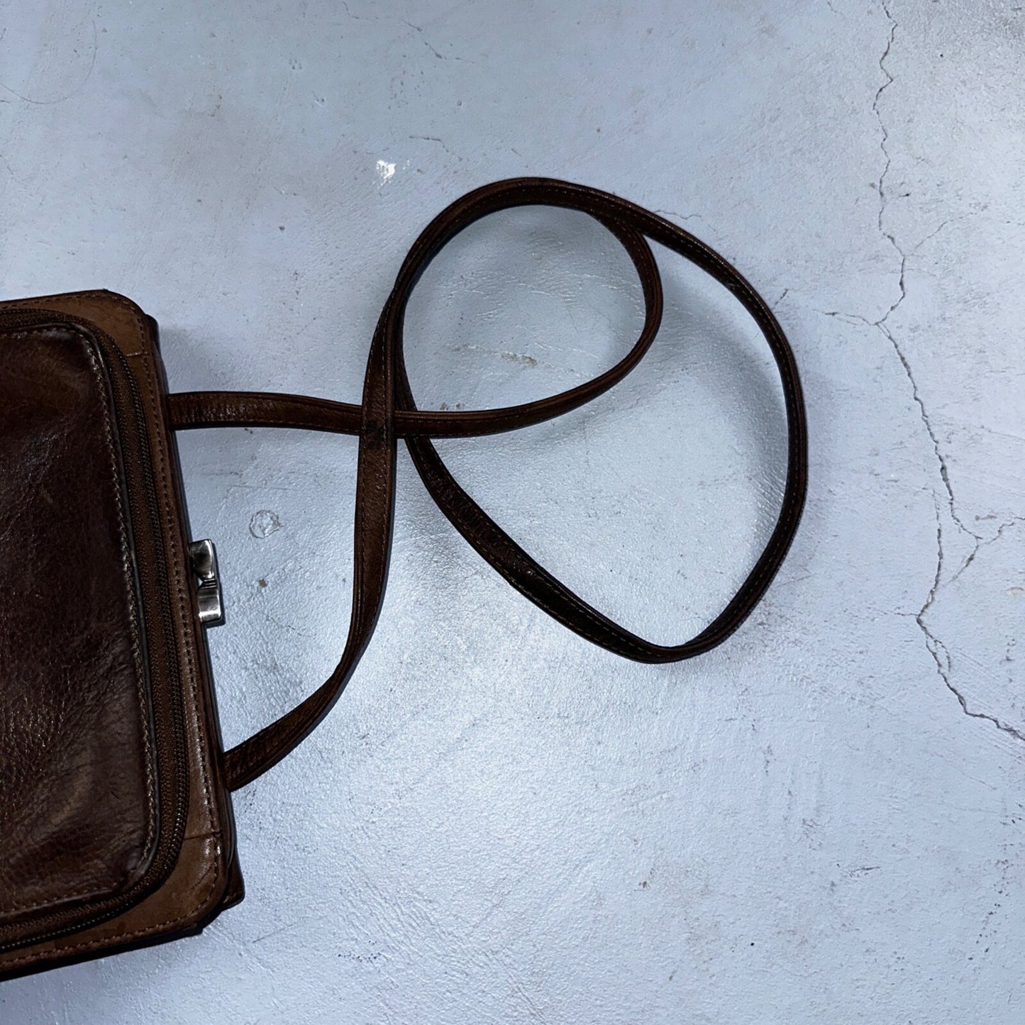 Vintage Fossil Y2K 2000 90's Brown Leather Satchel Shoulder Bag Purse