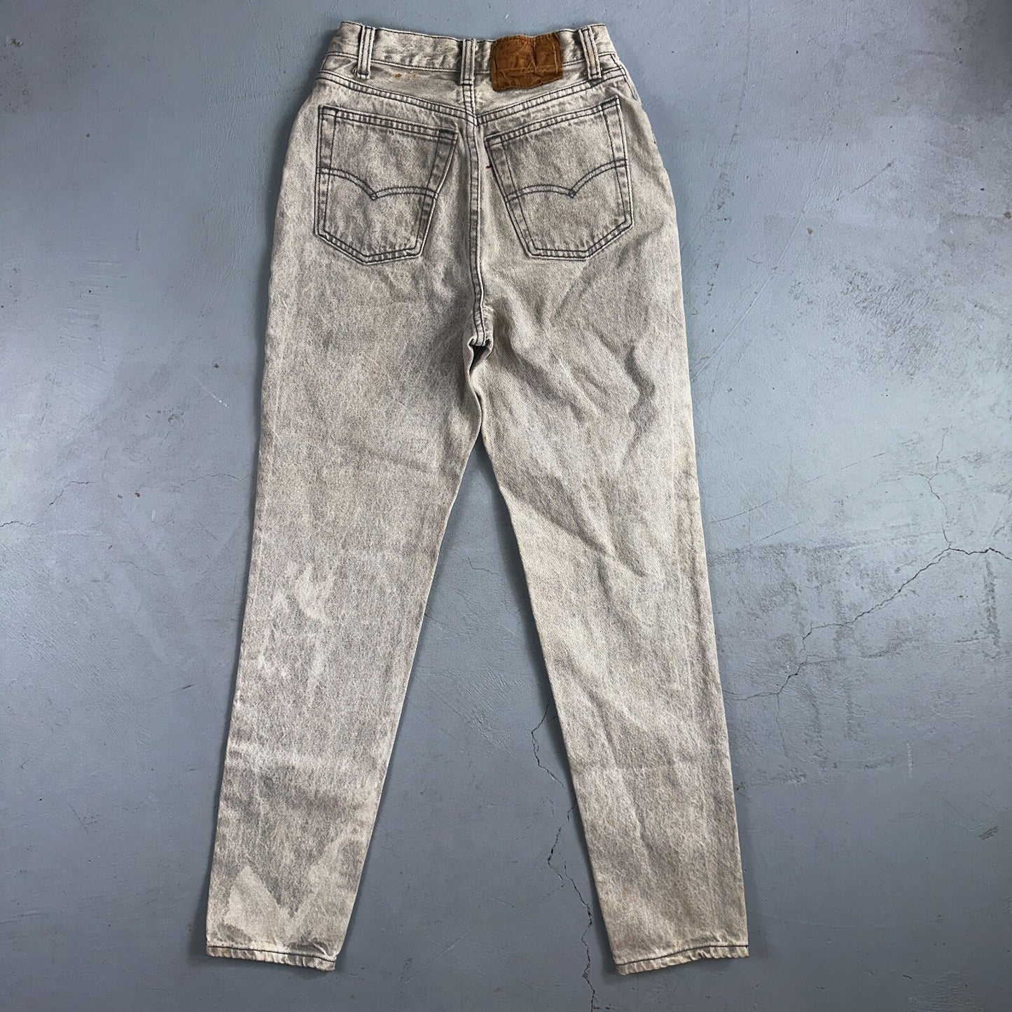 Levis 501 Vintage Jeans Women's Size 5 Gray Button Fly 22x29 USA Acid Wash