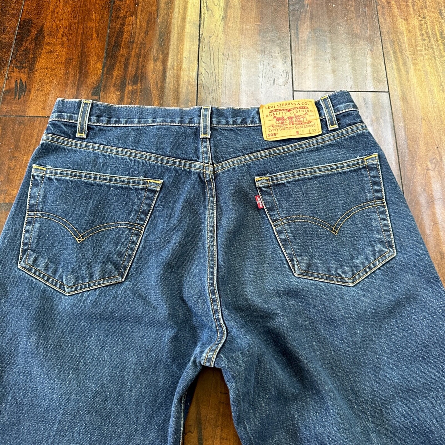 Levis 505 Vintage 90s Straight Leg XX Mexico Jeans 36x32 Med Wash 34x31
