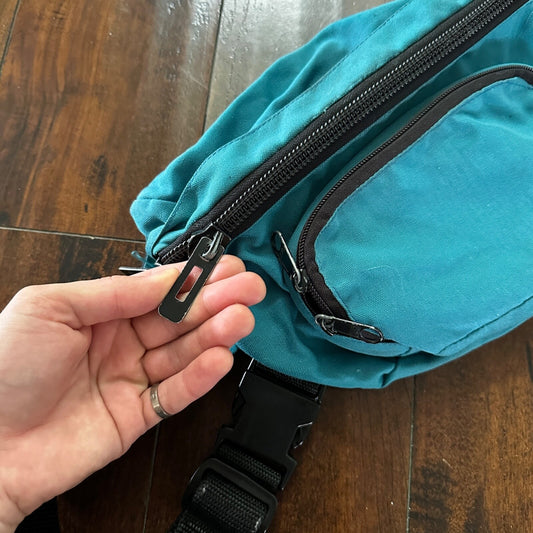 Vtg Large Blue Teal Fanny Waist Bag Pack Minimalistic Side 80s 90s Six Flags