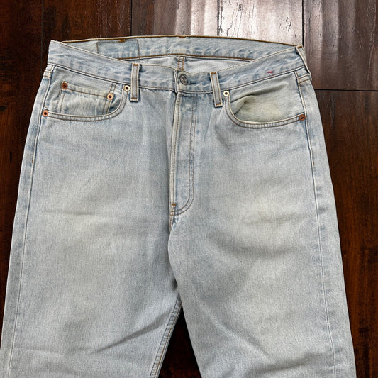 VTG 90s Levis 501 Button Fly 34x30 UK Tag Jeans Light Wash Blue XX Act 32x27