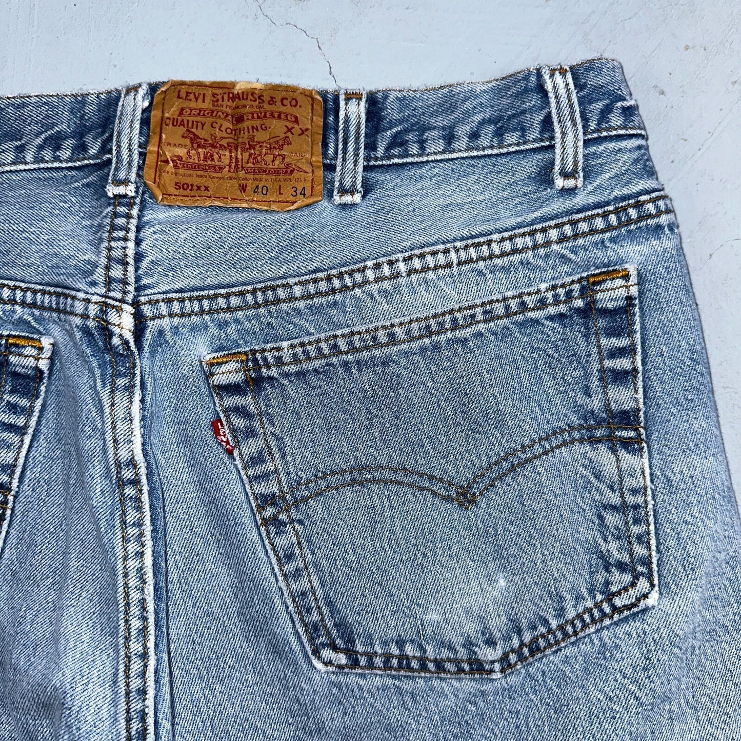 Levis 501 Vintage 90s USA XX Straight Leg Jeans Blue Light Wash 40x32 Act 35x29