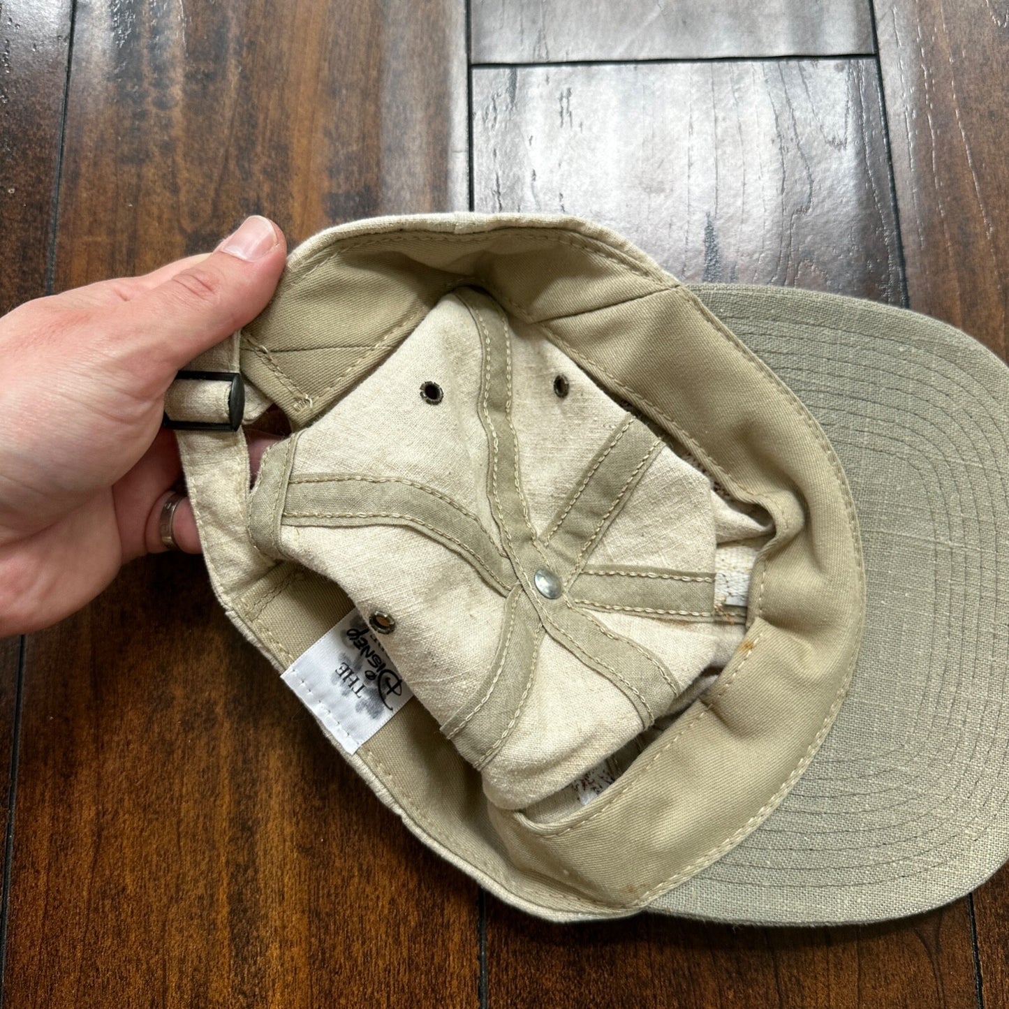 Disney Winnie Pooh and Friends Piglet VTG Hat Cap Snapback 90s USA Beige