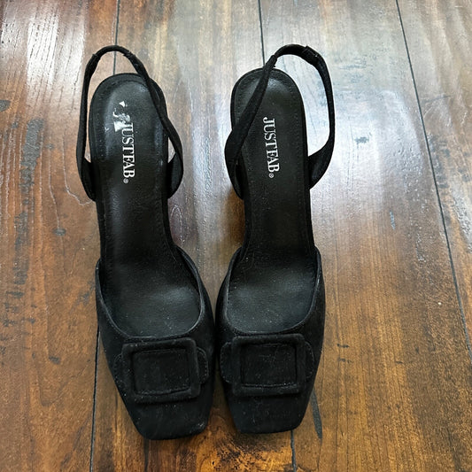 Jacqueline Ferrar Black Pumps Kitten Heel size 9 M