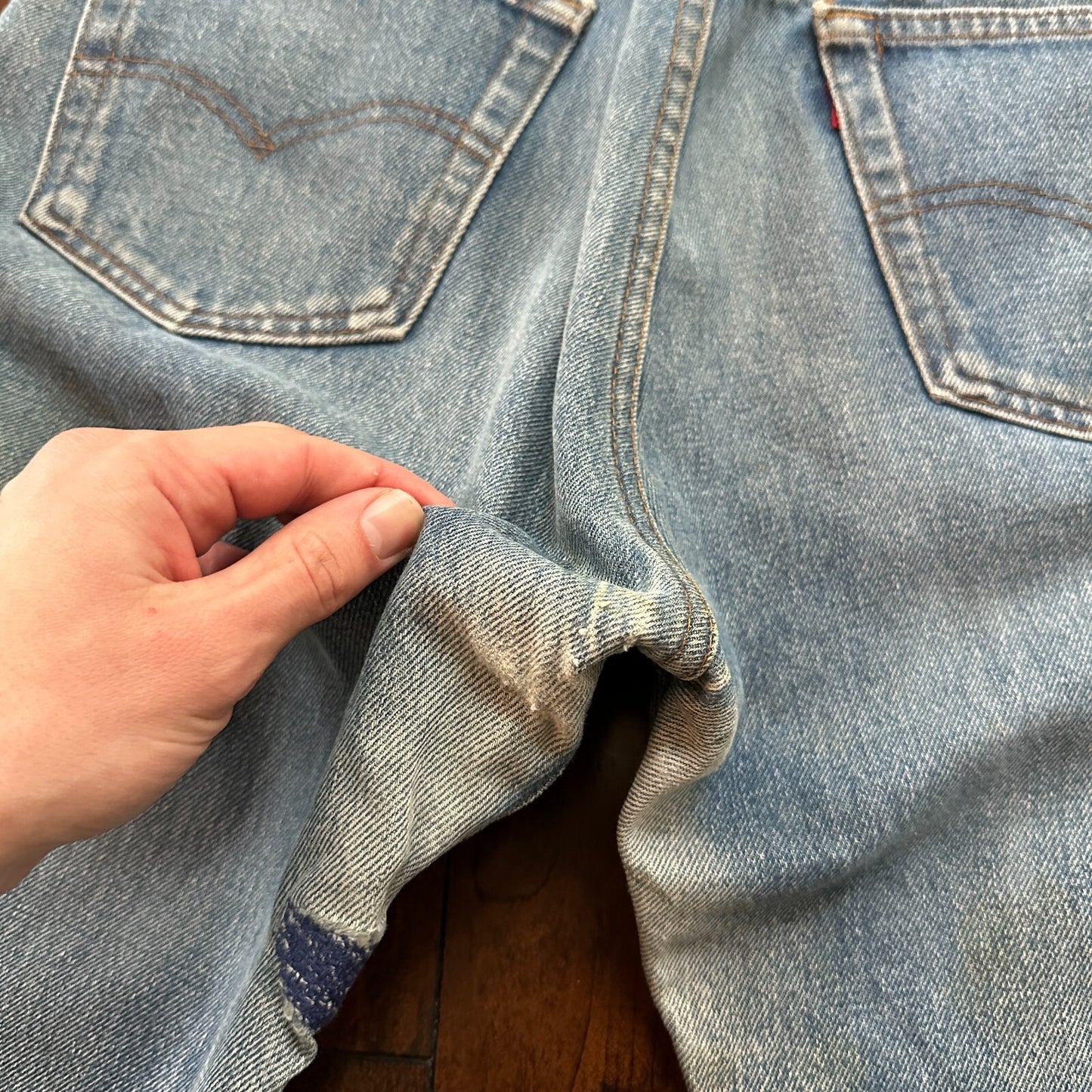 VTG USA Levis 501 Button Fly 80s Tag Jeans 32x27 Straight Leg Thrashed Ripped