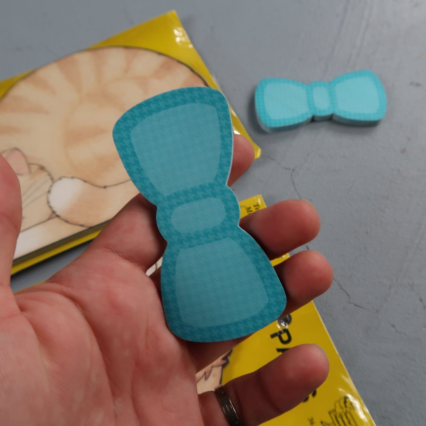 Vintage Carson Dellosa Teachers Note Pads Sleeping Kitty Cat Cute Post It 90s