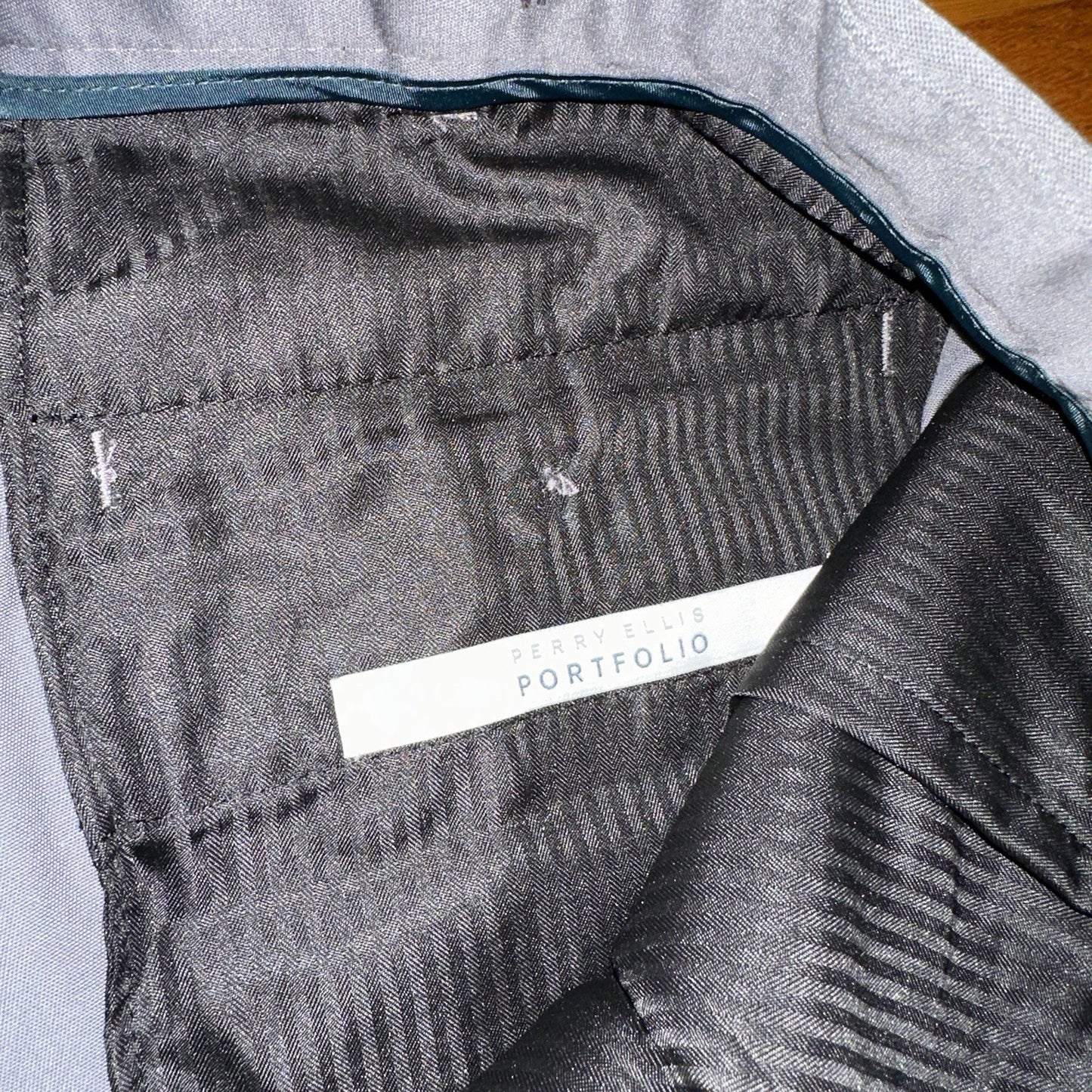 NWT Perry Ellis Portfolio Dress Pants Men 38 x 27 Travel-Luxe Gray Hemmed 32