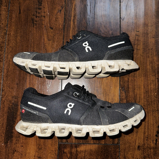 On Cloud 5 Shoes Black & White Oncloud Women's Training Sneakers US Size 8