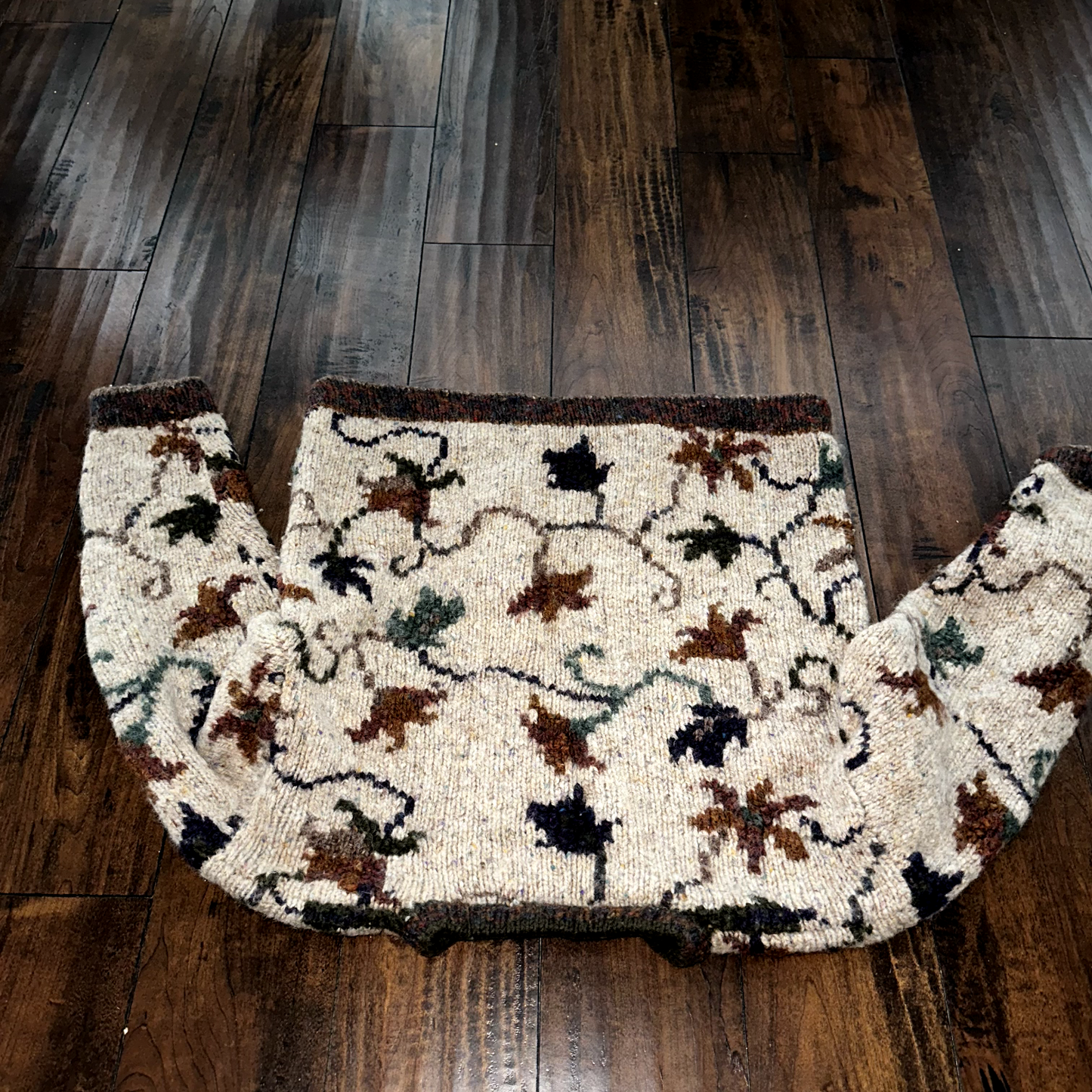 Women's Icelandic Design Sweater SZ Large Cropped Wool Fair 70s 80s Fall Leaves