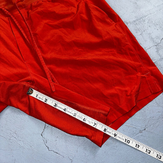 Mens Lululemon License to Train Linerless Short Autumn Red Orange Cut Tag M ?