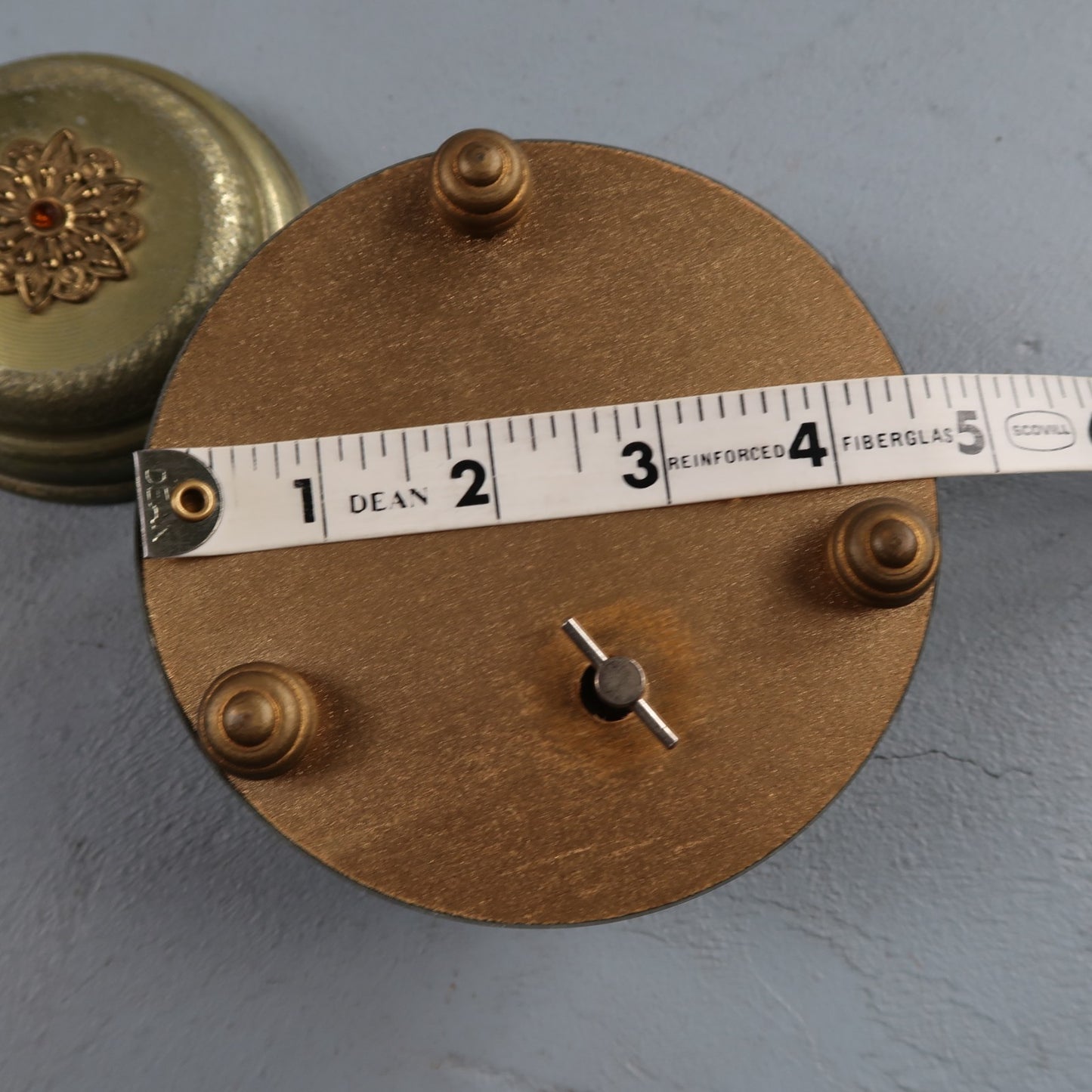 Old Antique Powder Box Pewter/bronze Tone Romantic Girl Plays Music VTG Art