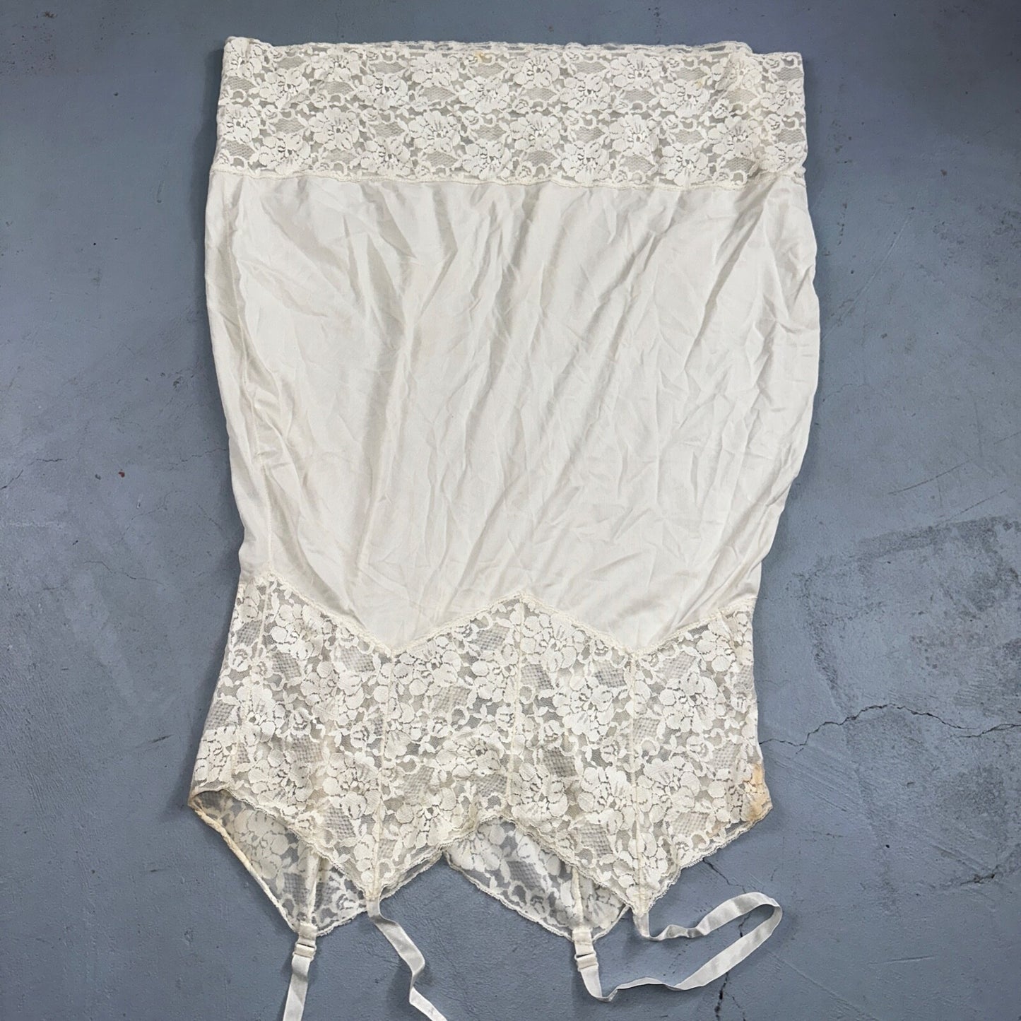 VTG 1960s Aristocraft Lingerie Slip Dress Sleepwear Full Sweep Nightgown Lace