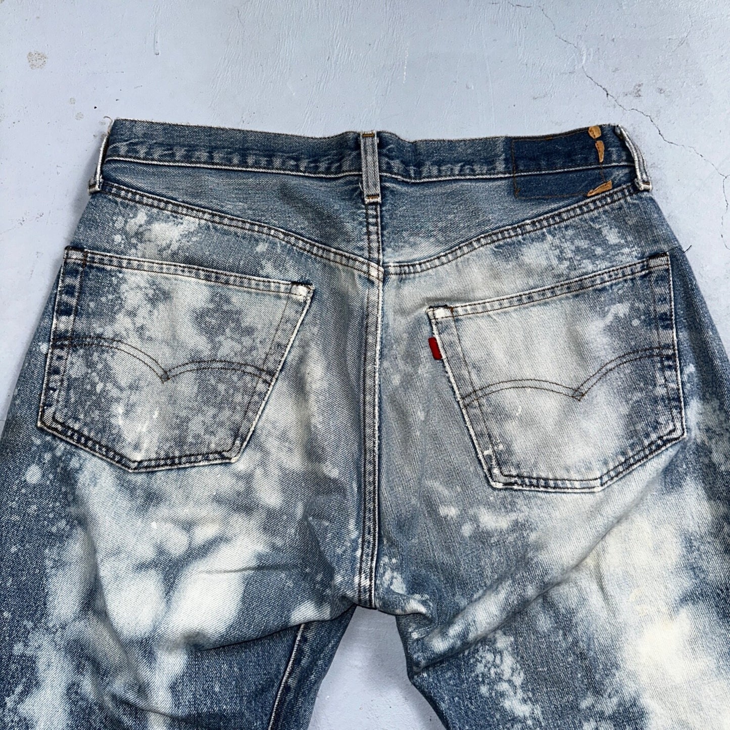 Levis 501 Vintage 80s Redline Selvedge USA XX Jeans Light Wash Stained Act 34x33