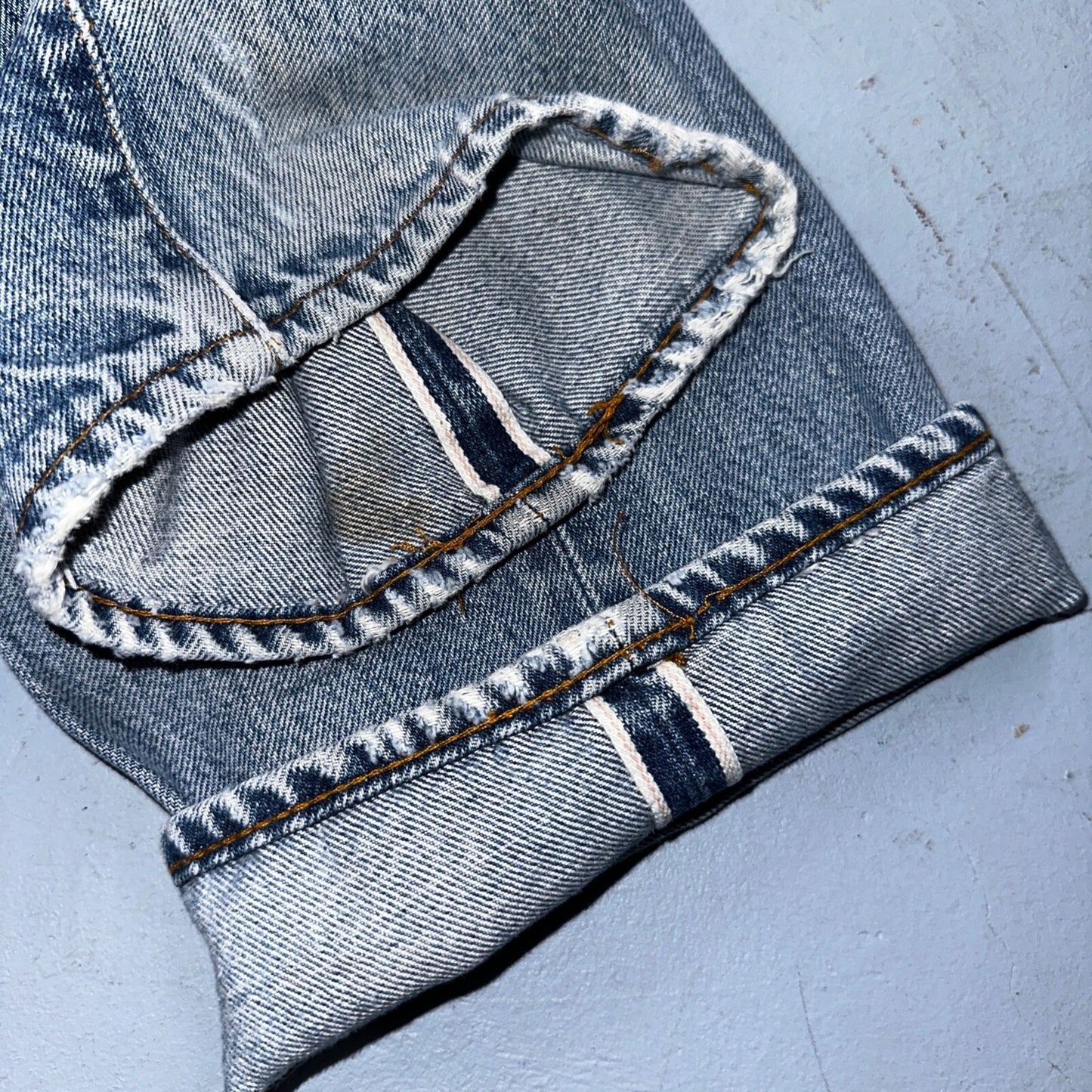 Levis 501 Vintage 80s Redline Selvedge USA XX Jeans Light Wash 30x34 Act 28X30