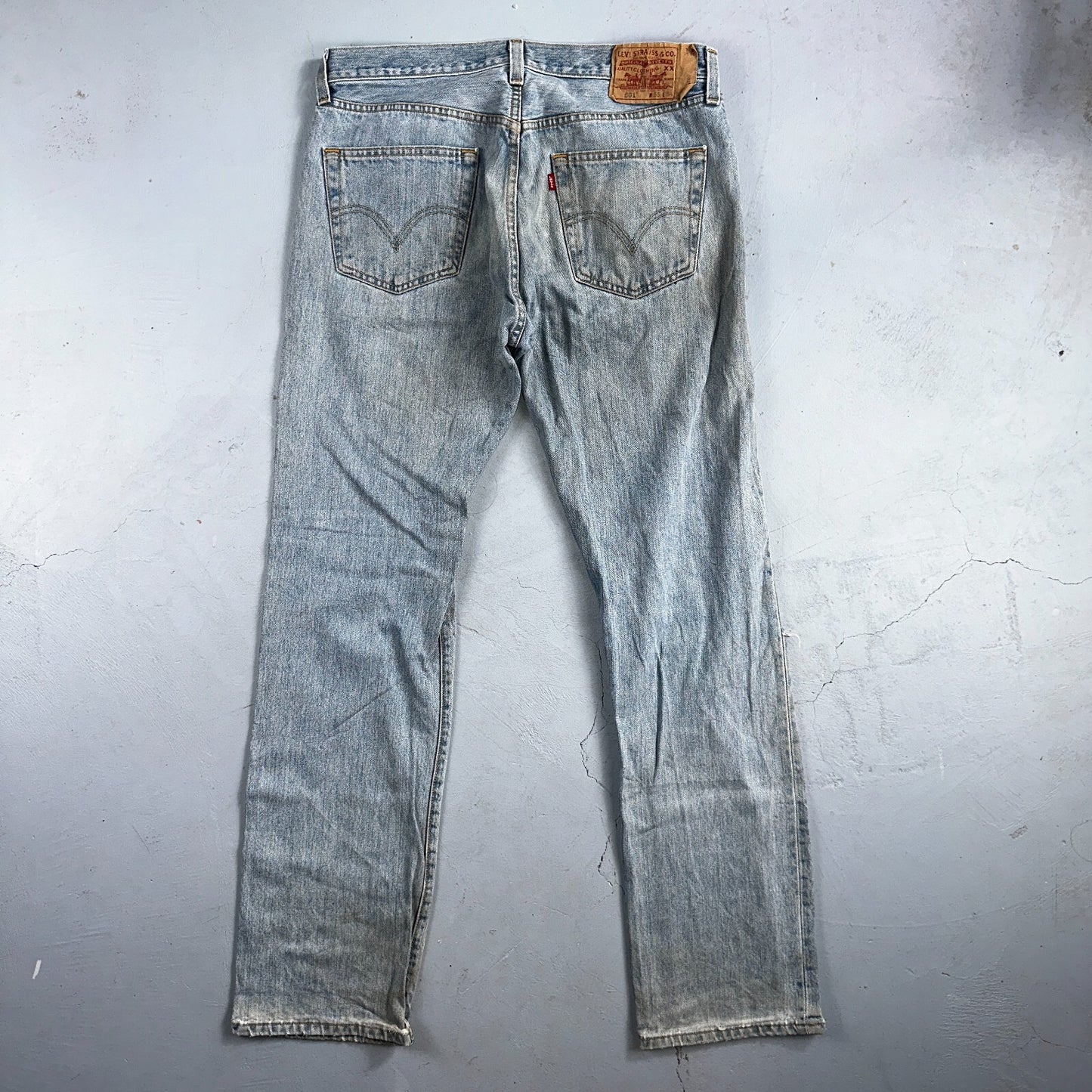 Levis 501 Vintage Y2K XX Straight Leg Jeans Blue Light Wash 35x34 Act 34x34