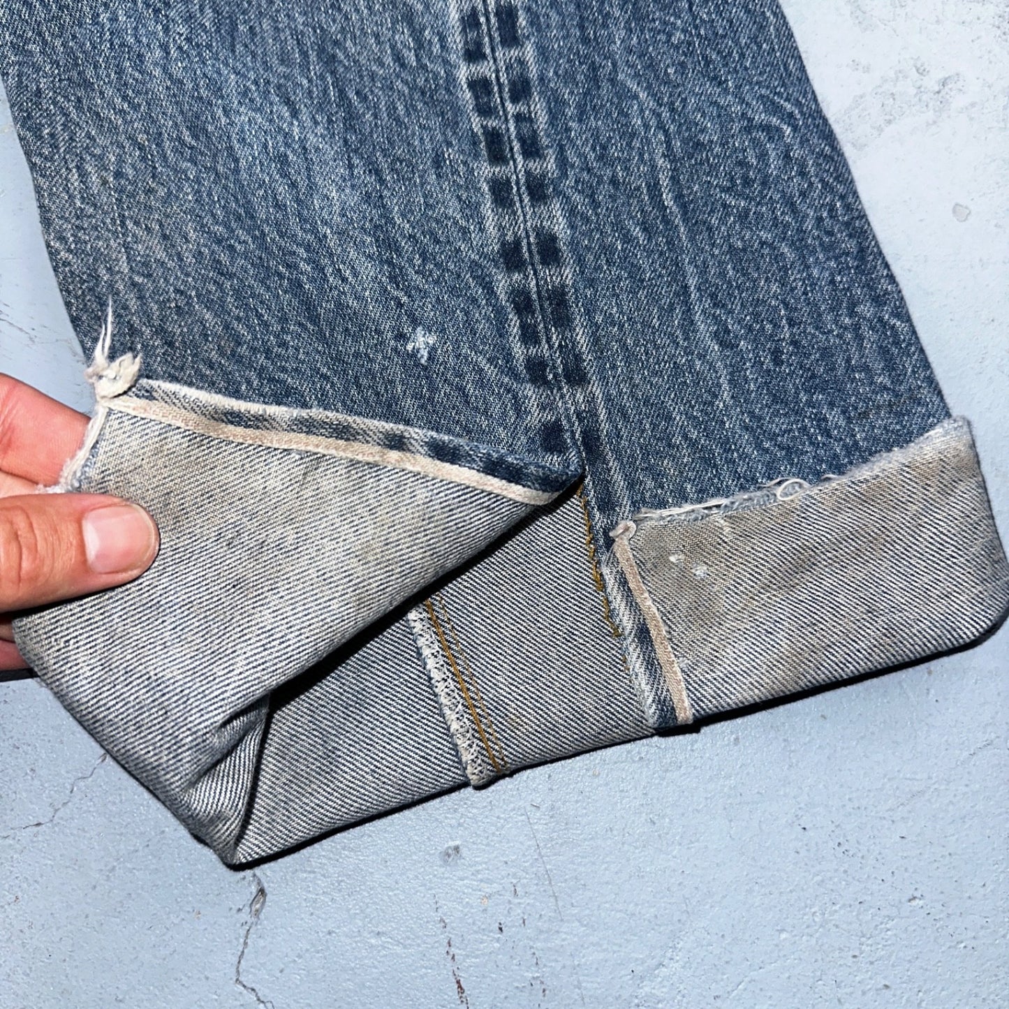 Levis 501 Vintage 80s Redline Selvedge USA Light Jeans Thrashed 32x36 Act 29x32