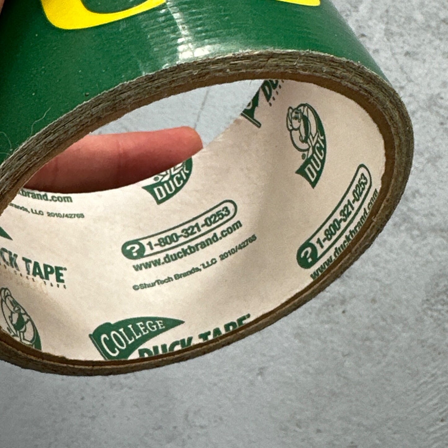 University of Oregon Ducks - Duck Tape, NCAA Duct Tape Crafts Fans USED RARE