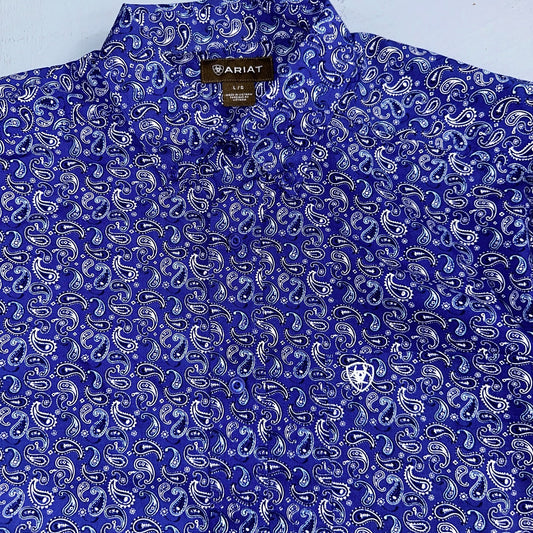 Ariat Button-Down Short Sleeve Shirt Size Large Blue Paisley 100% Cotton Casual