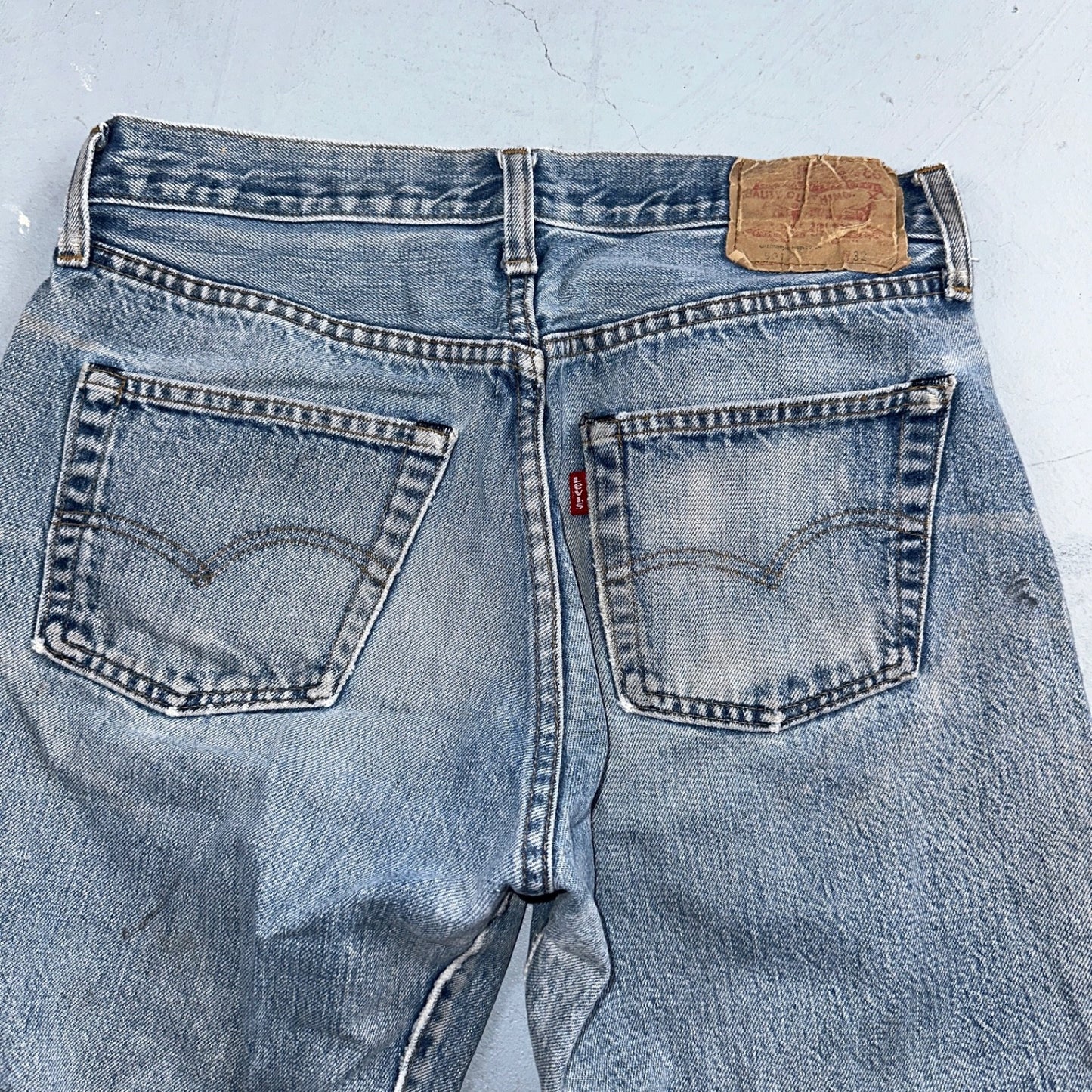 Levis 501 Vintage 80s Redline Selvedge USA Light Jeans Thrashed 32x36 Act 29x32