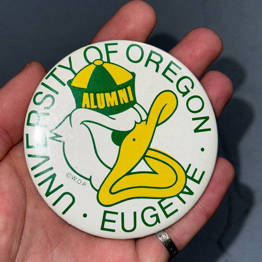 Vintage Walt Disney Duck University of Oregon Alumni Pin Button Badge 1970's WDP