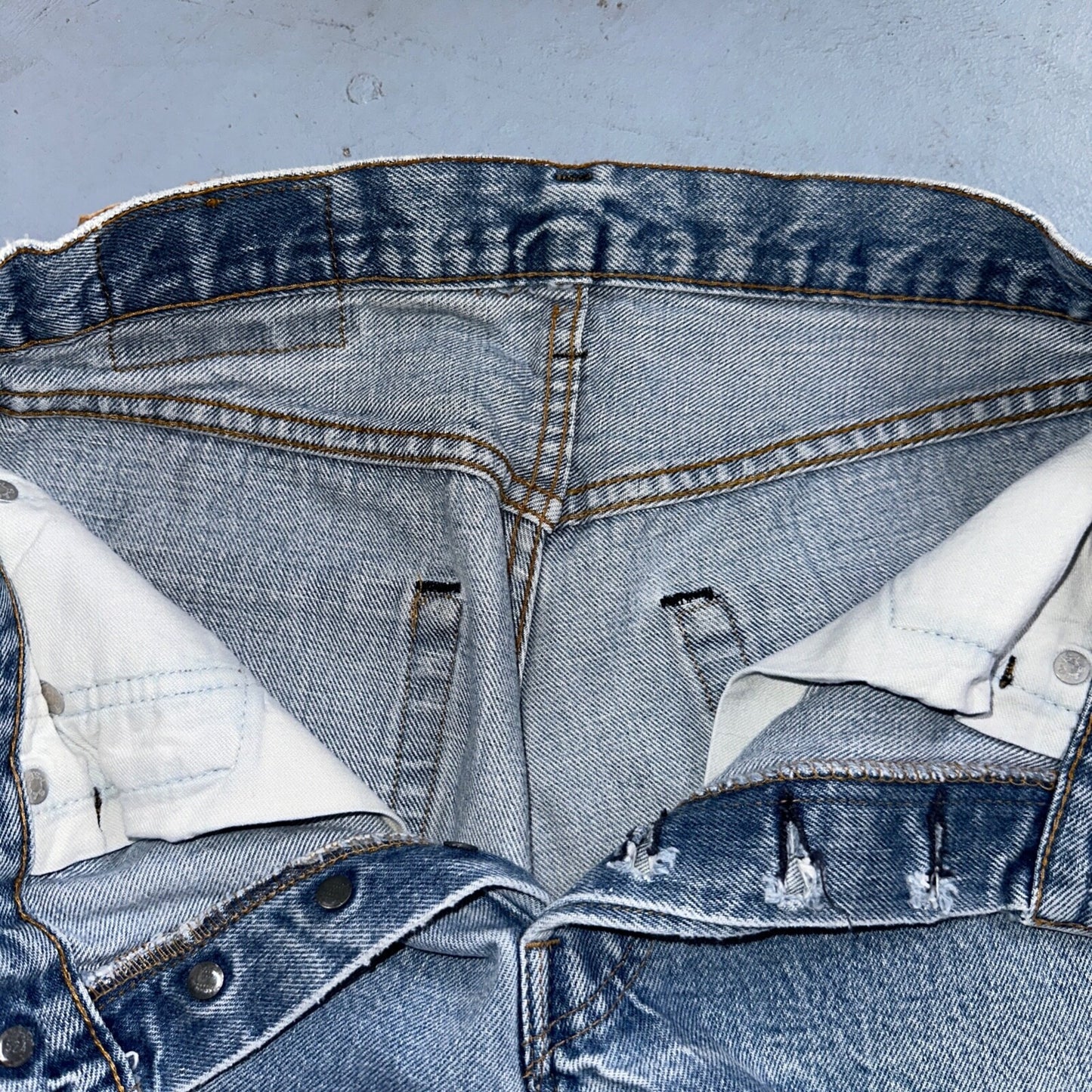 Levis 501 Vintage 80s Redline Selvedge USA XX Jeans Light Wash 29x38 Act 27x33