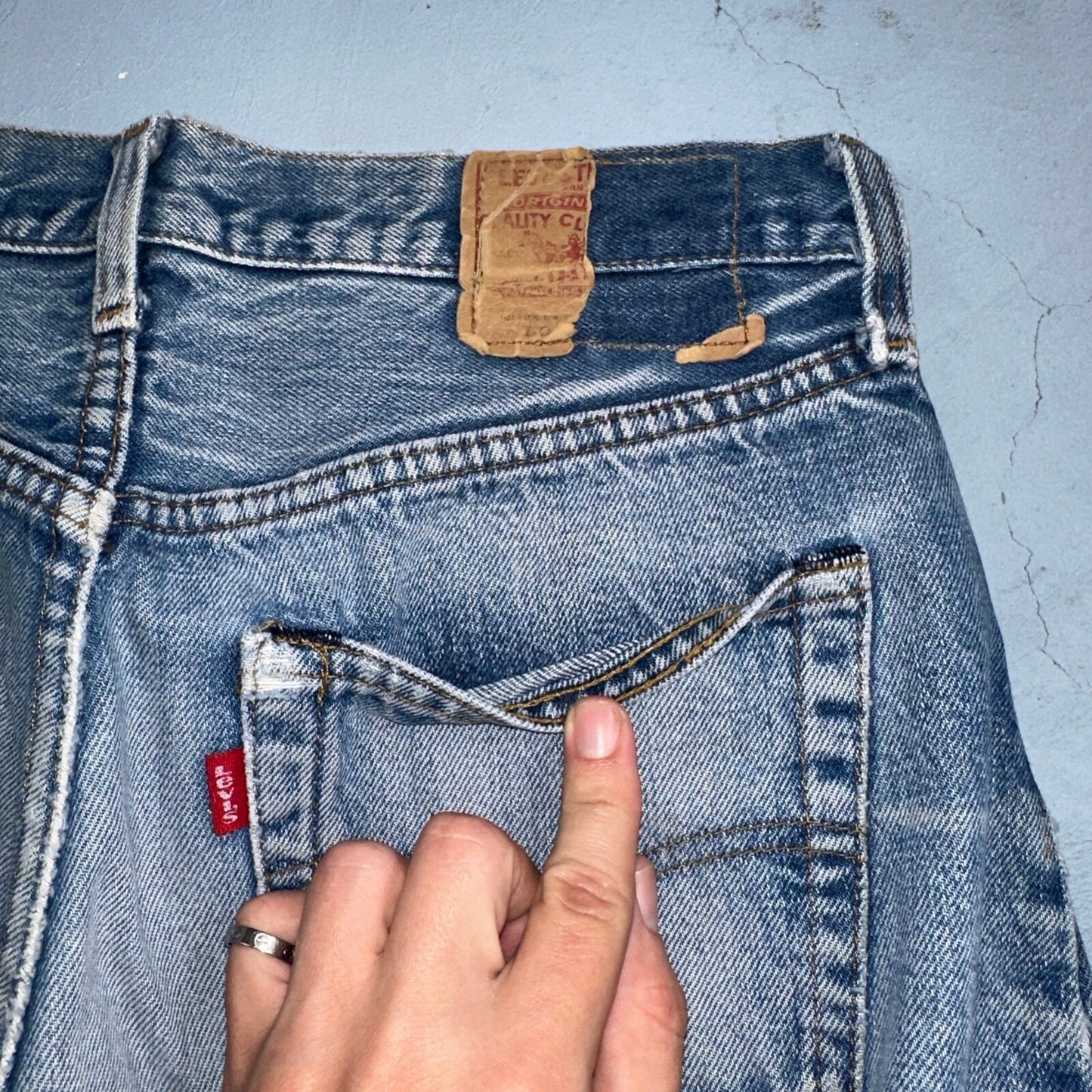 Levis 501 Vintage 80s Redline Selvedge USA XX Jeans Light Wash 1980s Act 28x32