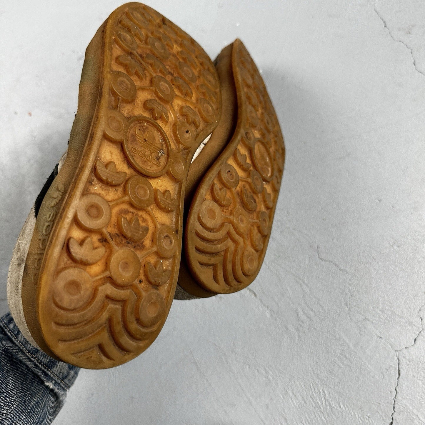 adidas x Mark Gonzales ALOHA SUPER IG5265 Low Top Sneakers US 9 White Used