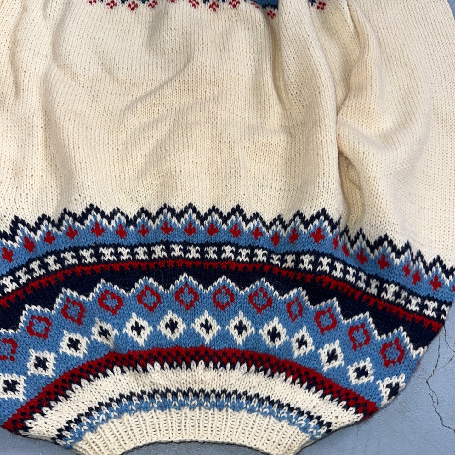 1960s VTG Boho Icelandic Knit Cardigan Large Ivory Red Wool Chunky Grandma Core