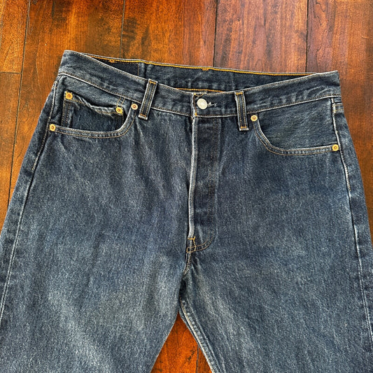 VTG Levis 501 XX Button Fly 90s USA Jeans Denim Straight Capri 34x30 Act 32x25