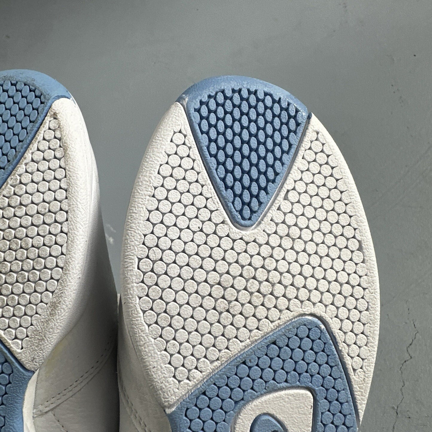 Nike 1997 Womens Air 141036-112 White Casual Shoes Sneakers Size 9 VTG 90s 2s