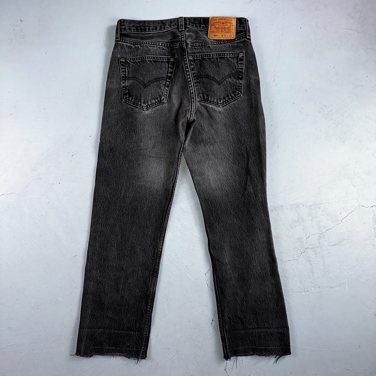 Levis 501 Vintage 90s USA XX Straight Leg Jeans Black Light Wash 32x36 Act 30x27