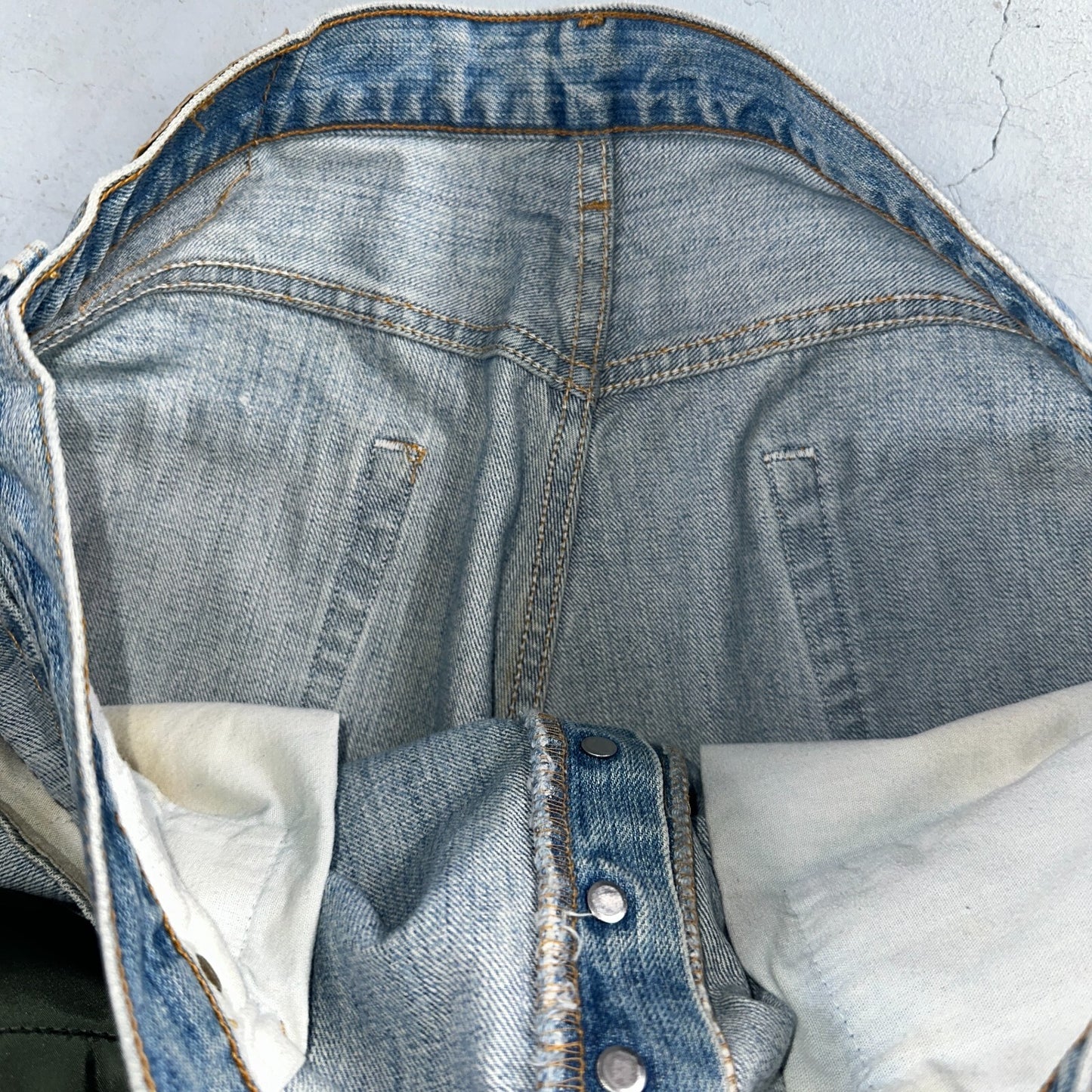 Levis 501 Vintage 90s USA XX Straight Leg Jeans Blue Light Wash 38x32 Act 36x32