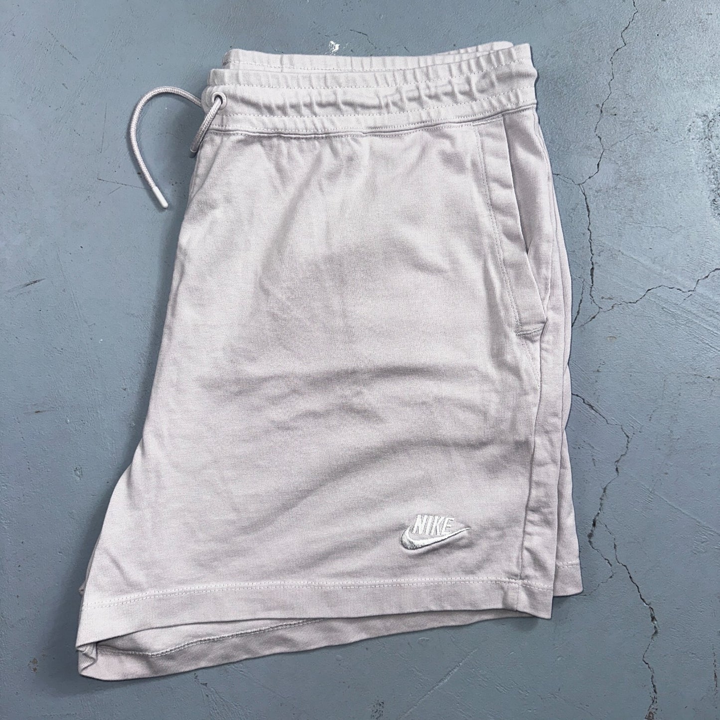 Nike Sportswear Shorts Womens XL Light Purple Drawstring Waist Athletic Lounge