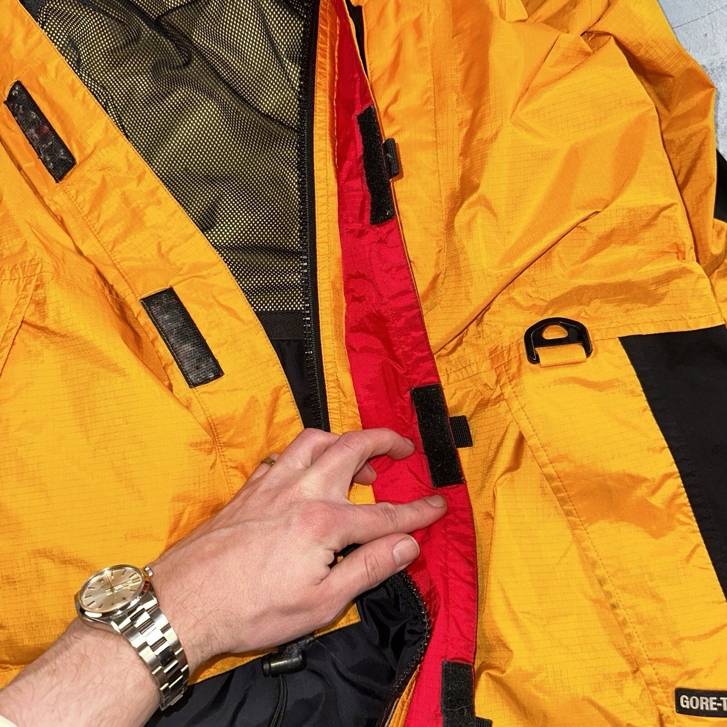 Gore Tex VTG Jacket Mens M Yellow Equinox Mountain Guide Full Zip Goretex Hike