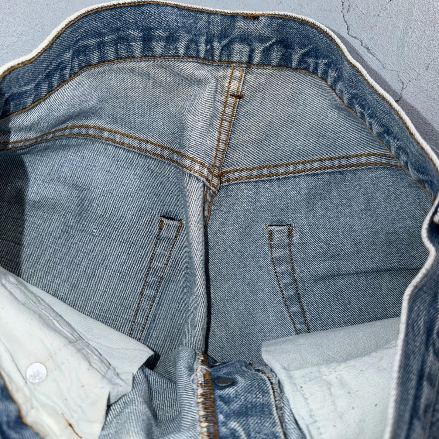 Levis 501 Vintage 80s Redline Selvedge USA XX Jeans Light Wash 36x38 Act 33x33