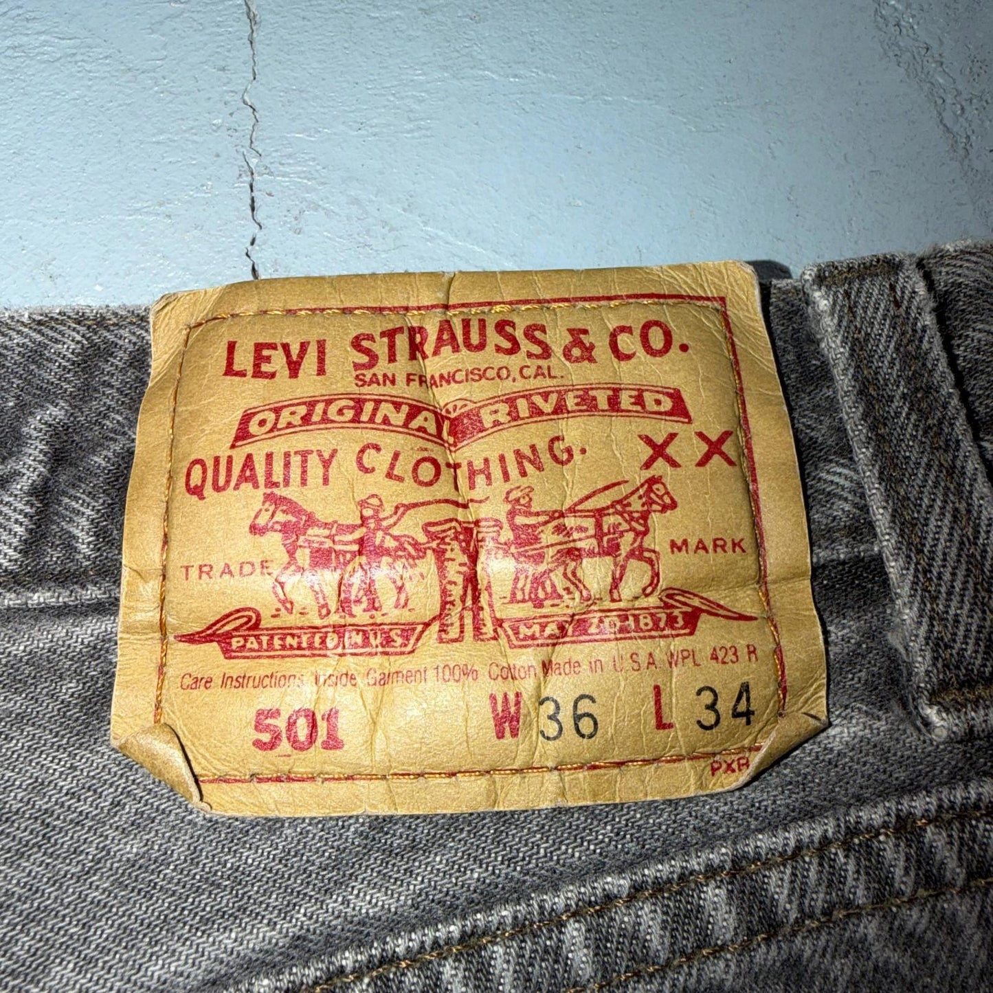 Levis 501 Vintage 80s USA XX Straight Leg Jeans Black Light Gray 36x34 Act 35x32