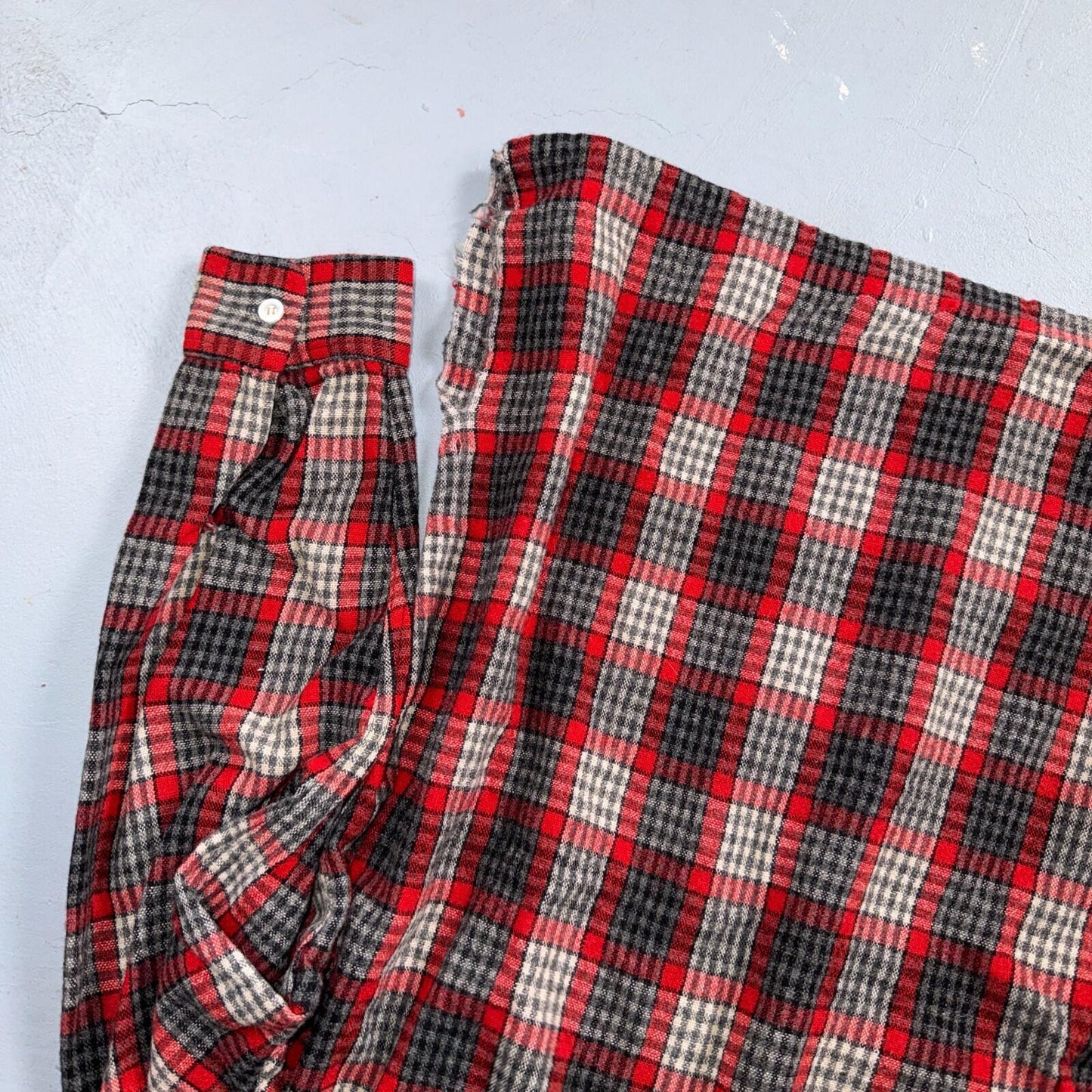 VTG XL 50s Penneys Shirt Red Plaid Wool Button Loop Collar Rockabilly 1950s Gray
