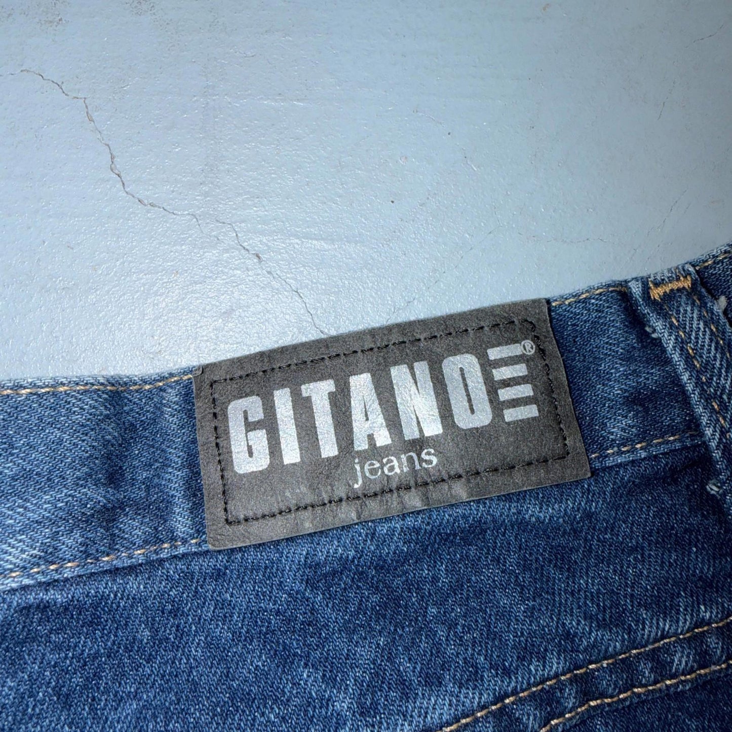 NWT Gitano Jeans Women 12 Average Relaxed Fit Tapered Leg Blue Med Wash